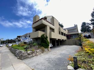 177 Ocean View Blvd APT 4, Pacific Grove, CA 93950