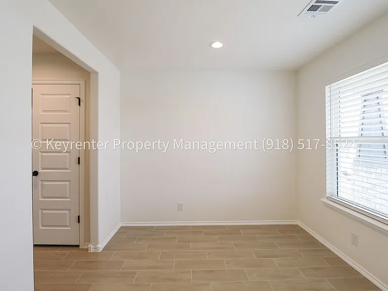 11506 E 94th Pl N — Photo 14