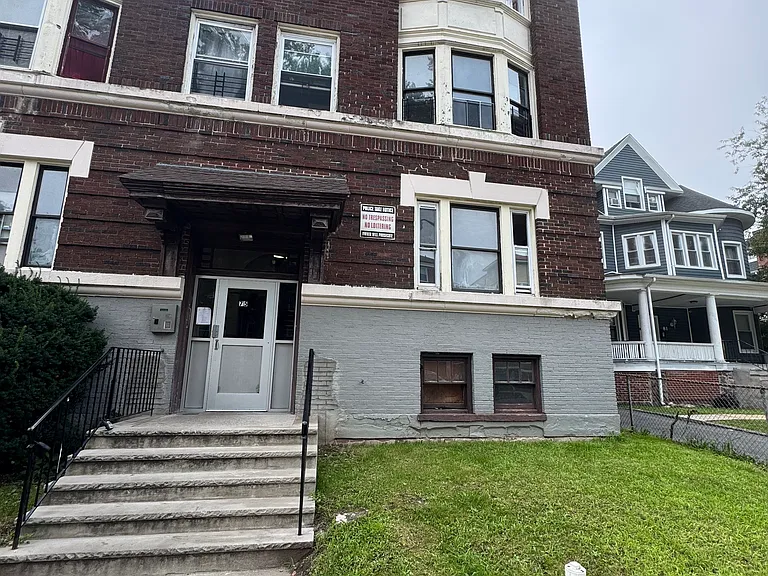 75 Carnegie Ave #3 — Photo 1
