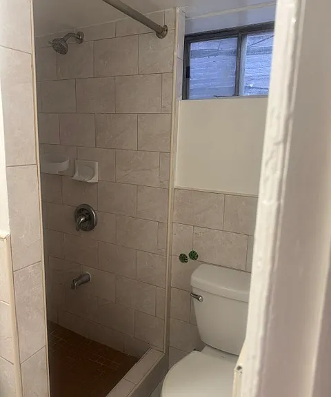 1128 Fteley Ave #BASEMENT — Photo 8