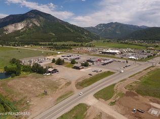 50 W Ushwy #26, Alpine, WY 83128