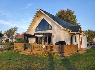 106 Sunset Bay Ct, Fremont, IN 46737