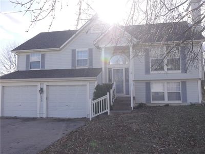 809 Stratford Dr, Raymore, MO, 64083