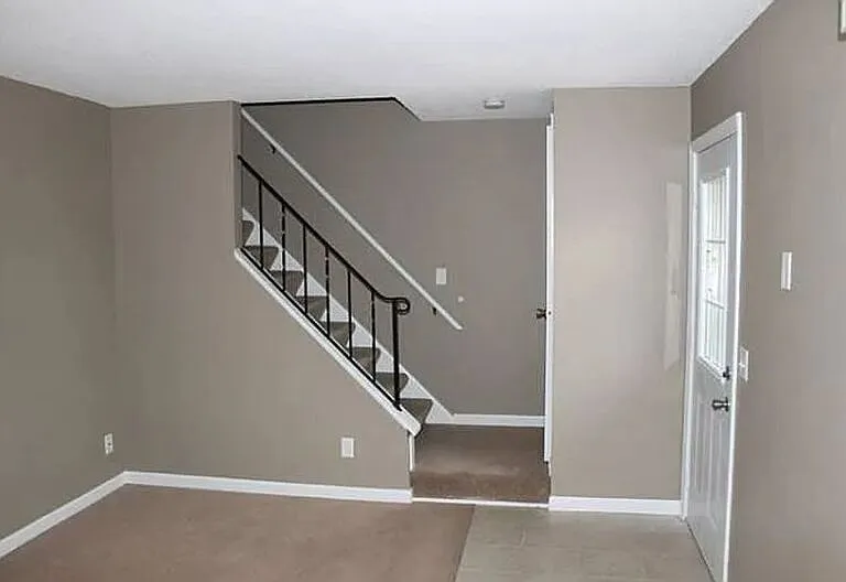 721 Circle Dr — Photo 3