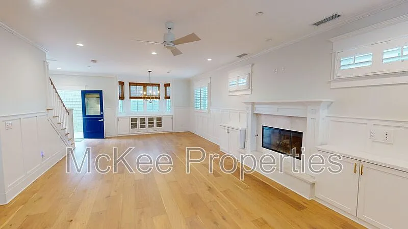 163 Donax Ave