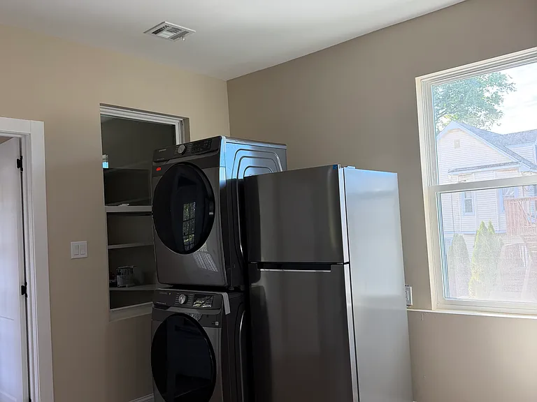 40 Tracy Ave — Photo 8