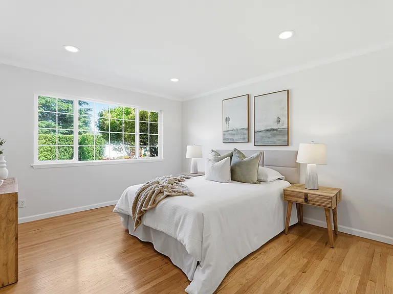 1850 Briarwood Dr — Photo 24