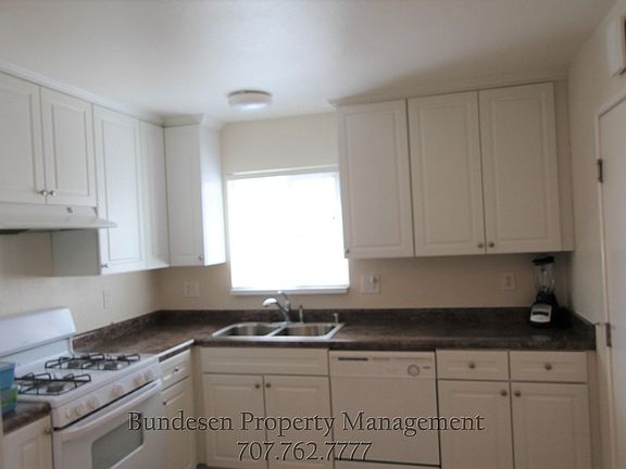 3rd image of 15 Woodworth Way
