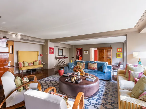 200 East 66th Street E307 image 3 of 26