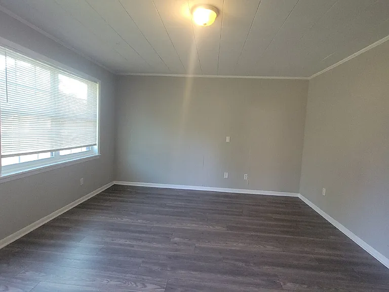4006 Foster Ave SW #C — Photo 3