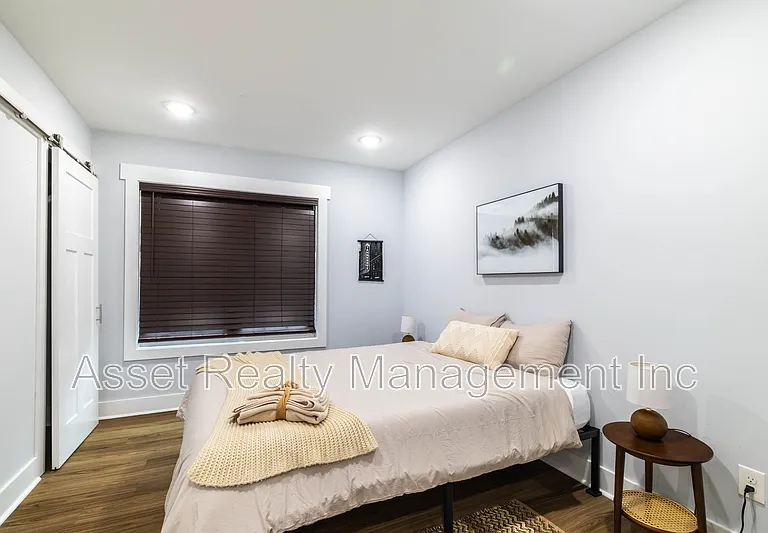 301 E Quincy Ave — Photo 30
