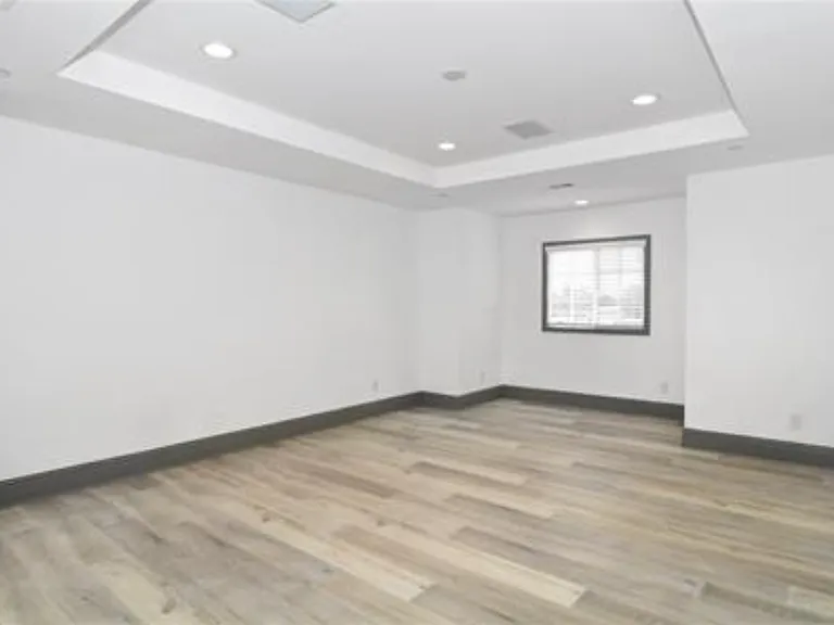 1381 San Juan St — Photo 9