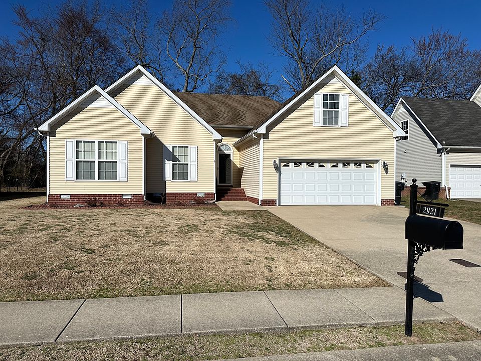 1st image of 2921 Waywood Dr