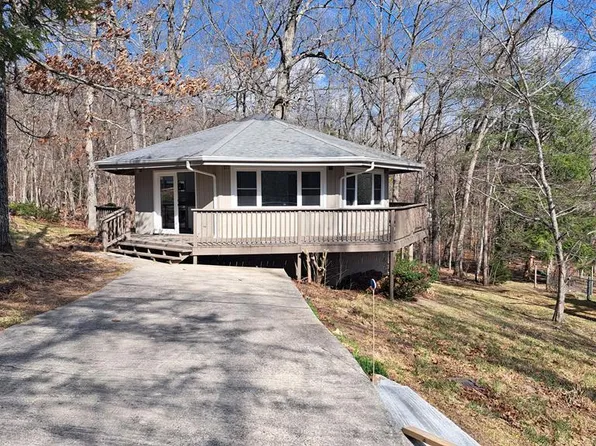 117 Jasper Dr, Crossville, TN 38558