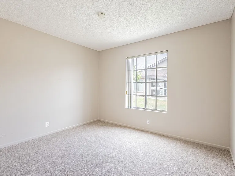 15809 Francisquito Ave #4 — Photo 23