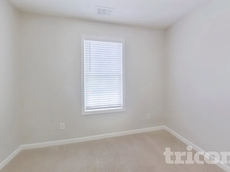 3886 Ligney Creek Ct — Photo 11