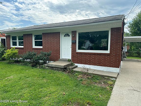 3rd image of 1318 Lacona Ln