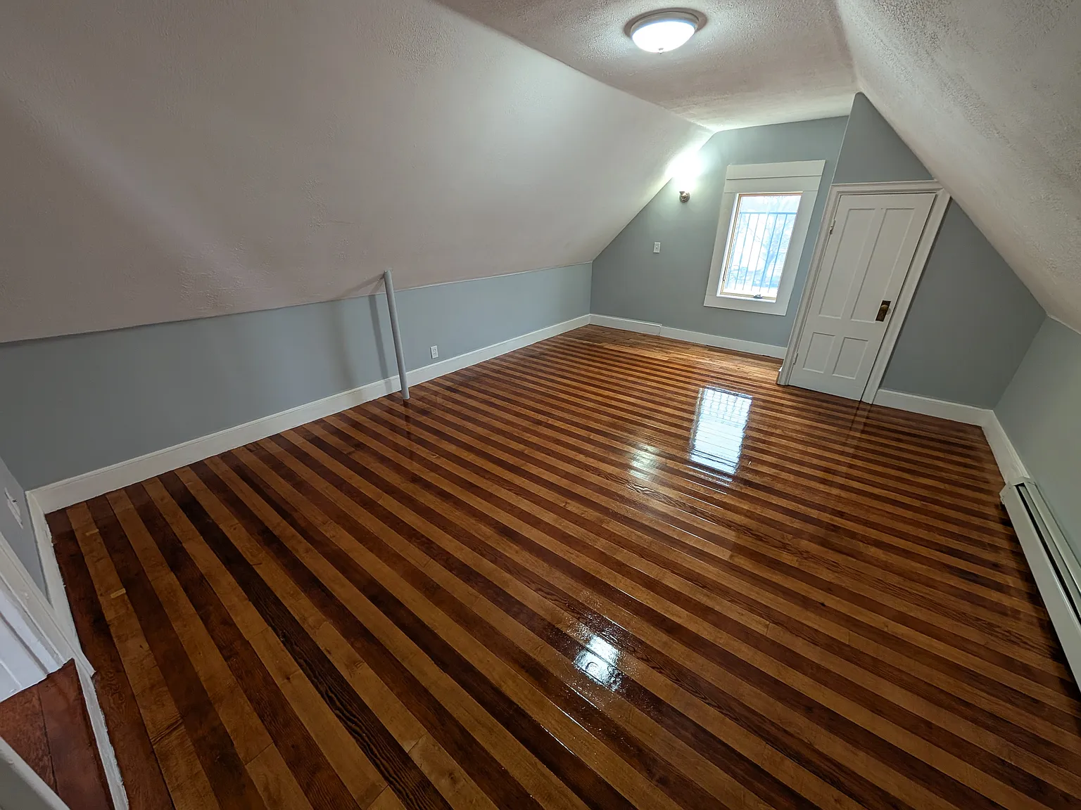 2 bed, 800 sqft, $1,750 — Photo 2