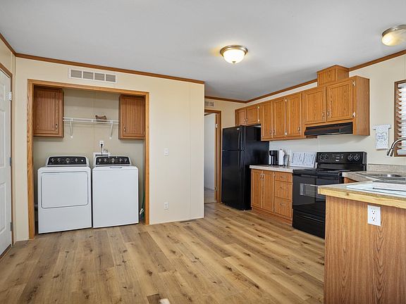 4th image of 406 31st Ave SE #131