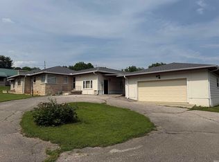 5569 S Fairfax Rd, Bloomington, IN 47401