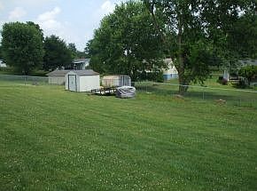 3rd image of 15336 Skyland Ave