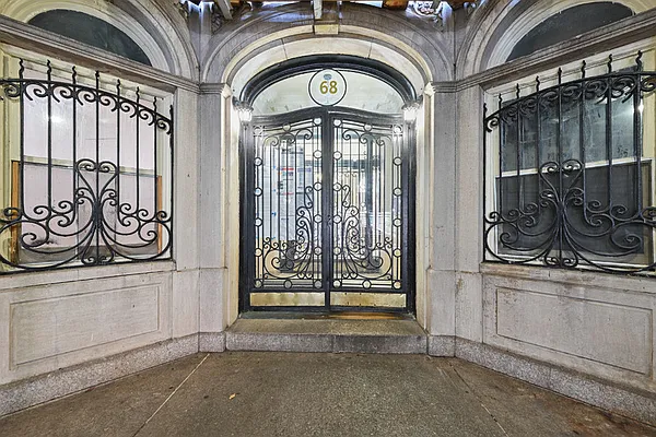 Rented by Cooper & Cooper Real Estate | media 11