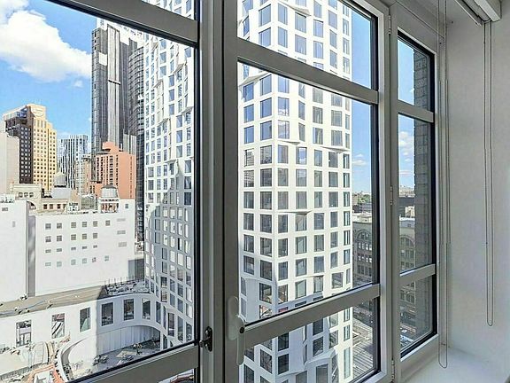 5th image of 45 Hoyt St #5Q