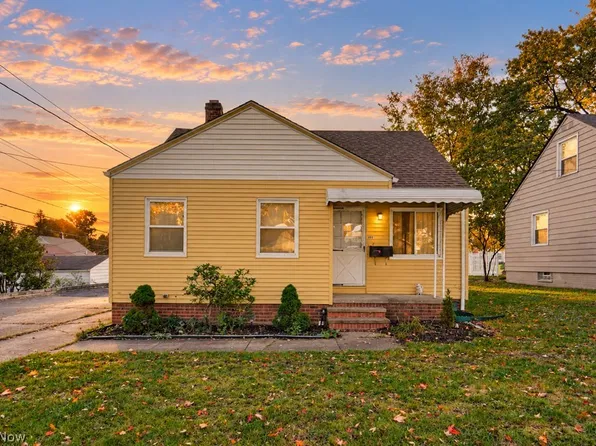 4967 Claremont Blvd, Garfield Heights, OH 44125