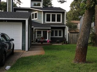 1332 Brant Rd, Virginia Beach, VA 23451