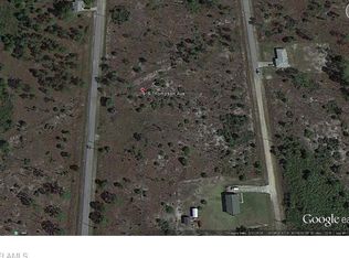 916 Thompson Ave, Lehigh Acres, FL 33972