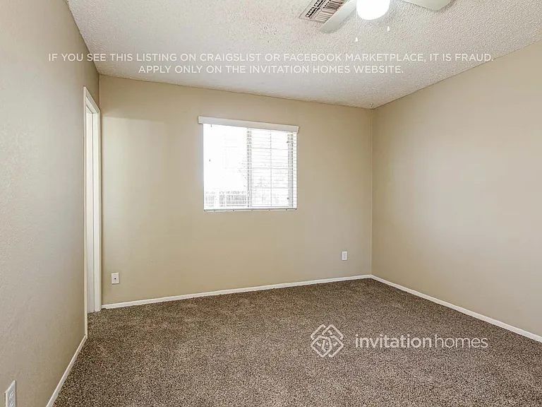 3808 W Glendale Ave — Photo 9