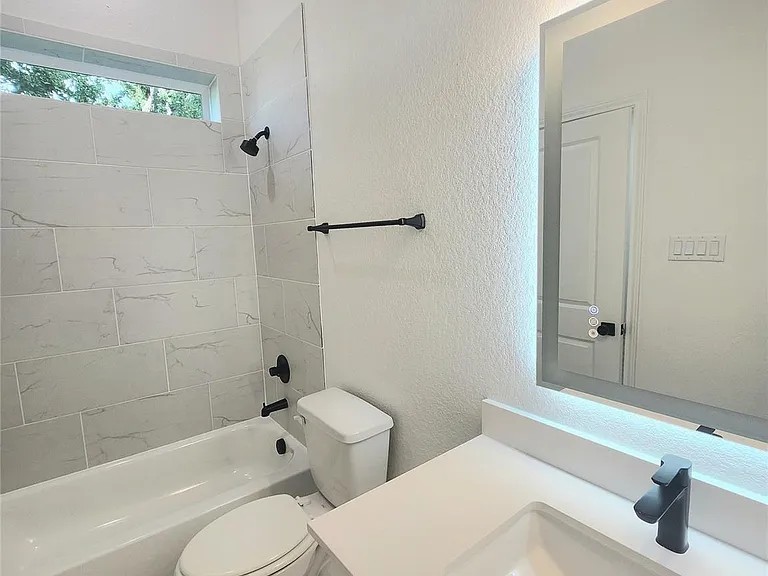4713 Mallow St #C — Photo 6