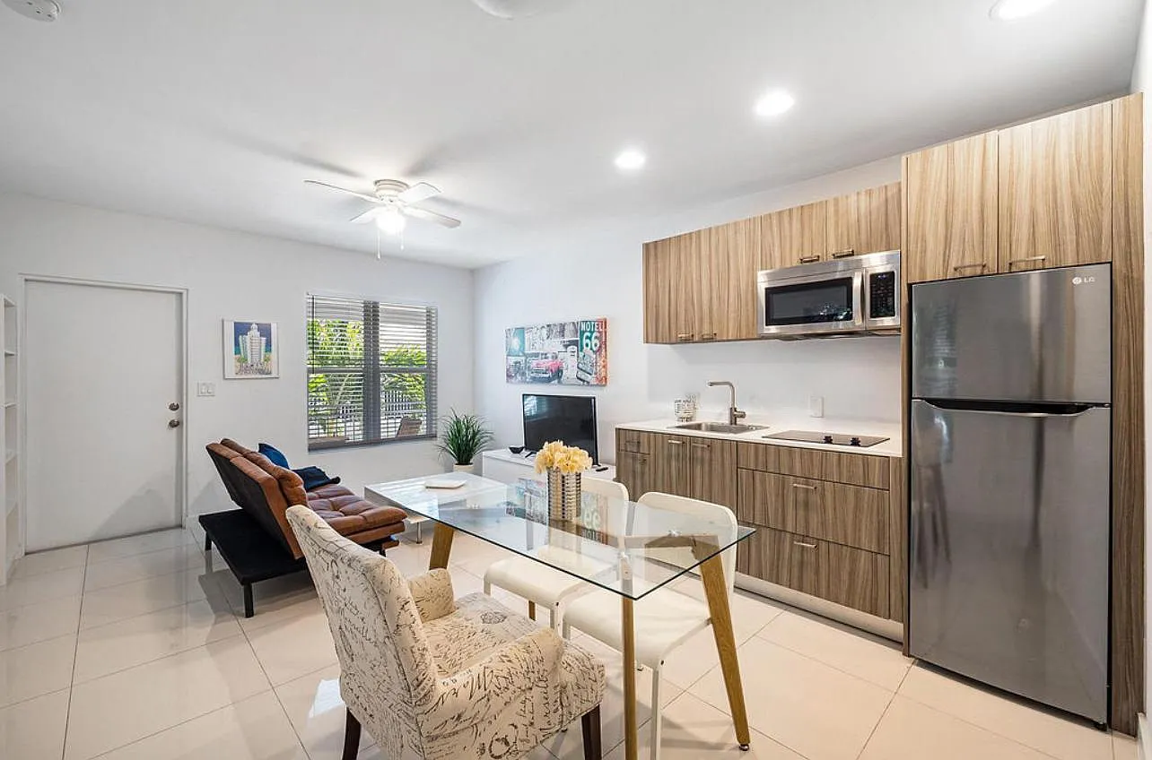 1 bed, 600 sqft, $2,350 — Photo 1