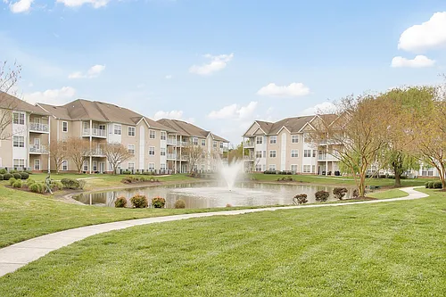 Marley Manor Luxury Apartment Homes Photo 1
