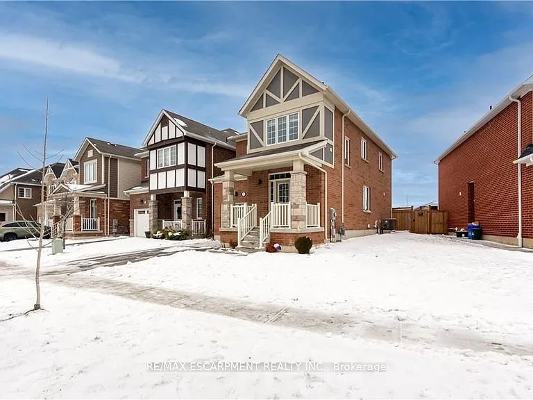 75 Forest Ridge Ave — Photo 2