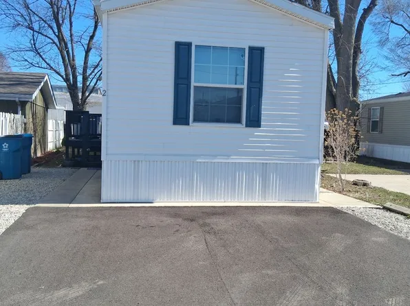 641 W Walnut St #2, Oglesby, IL 61348