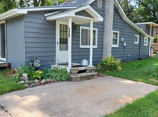 661 N Lake St, Harrison, MI 48625