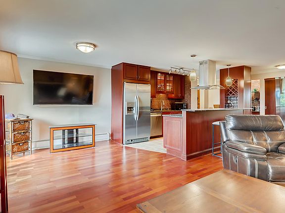 5th image of 8748 W Summerdale Ave APT 5E