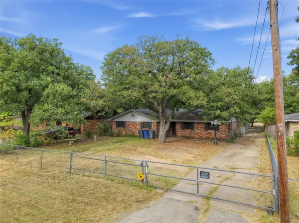 1611 Shepherd Ln, Dallas, TX 75253