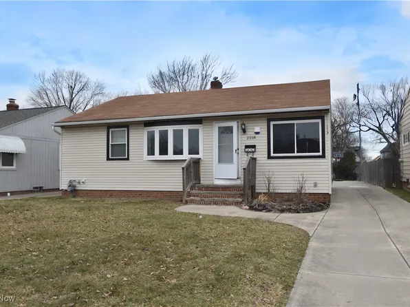 2218 Russell Ave, Parma, OH 44134