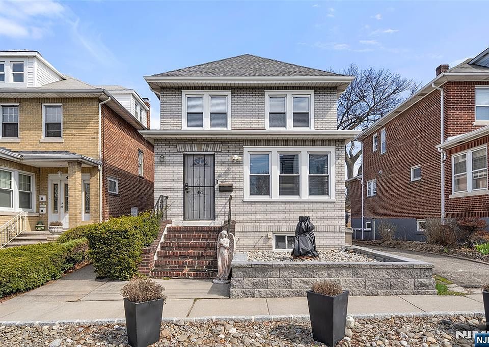 1st image of 461 Greenmount Ave