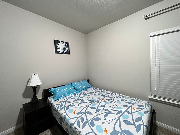 4th image of 3069 Blantyre Bnd #4