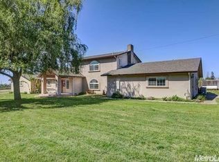 10001 Sawyer Ave, Oakdale, CA 95361