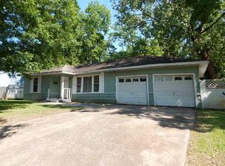 117 Rustic Dr, Pasadena, TX 77502