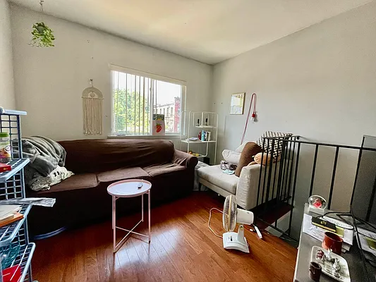 Rented by Oxford Property Group | media 45