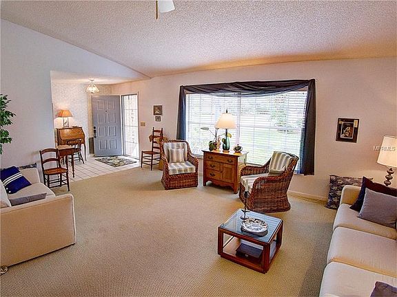 4th image of 2340 E Timbercrest Dr