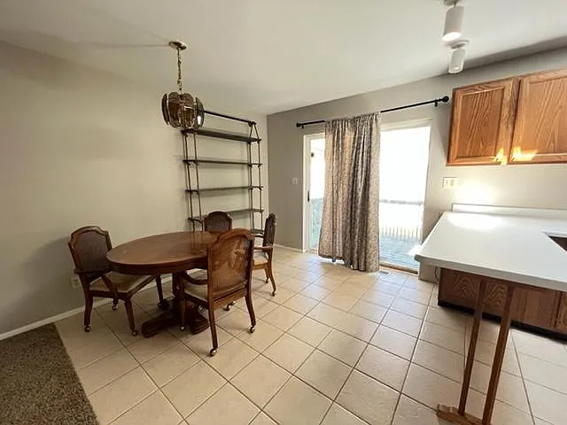 4077 Montcalm St — Photo 17