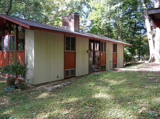 17 Cedar Rd S, Katonah, NY 10536