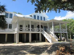 1501 Thompson Ave, Sullivans Island, SC 29482