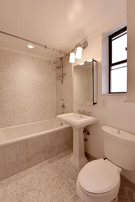 Rented by Noble Realty | media 12